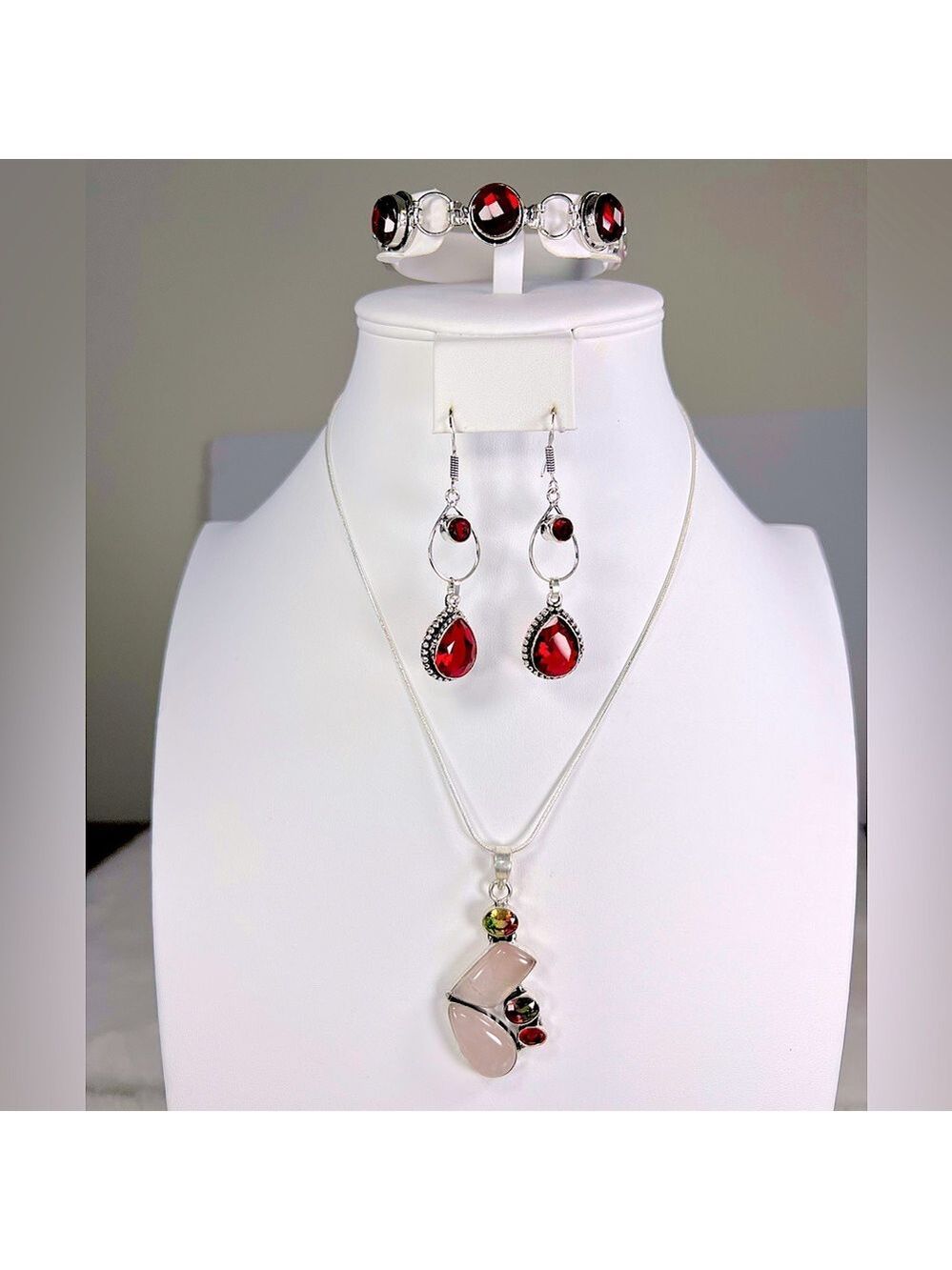 Rose Quartz 🔥 Fire Topaz, Garnet Pendant Bracelet Earrings Set